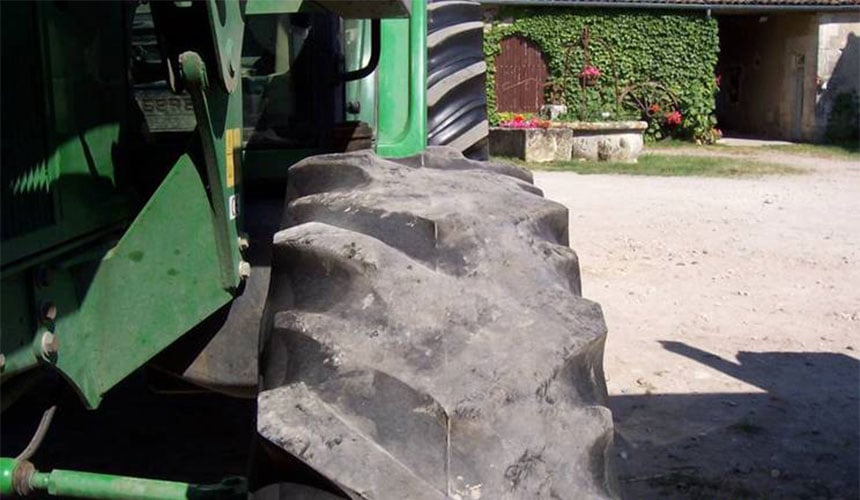 Usure des pneus agricoles liée à un carrossage positif