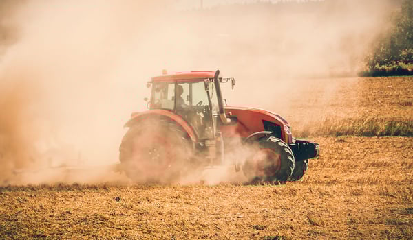 Quelles sont les causes de rotation du pneu agricole sur sa jante ?