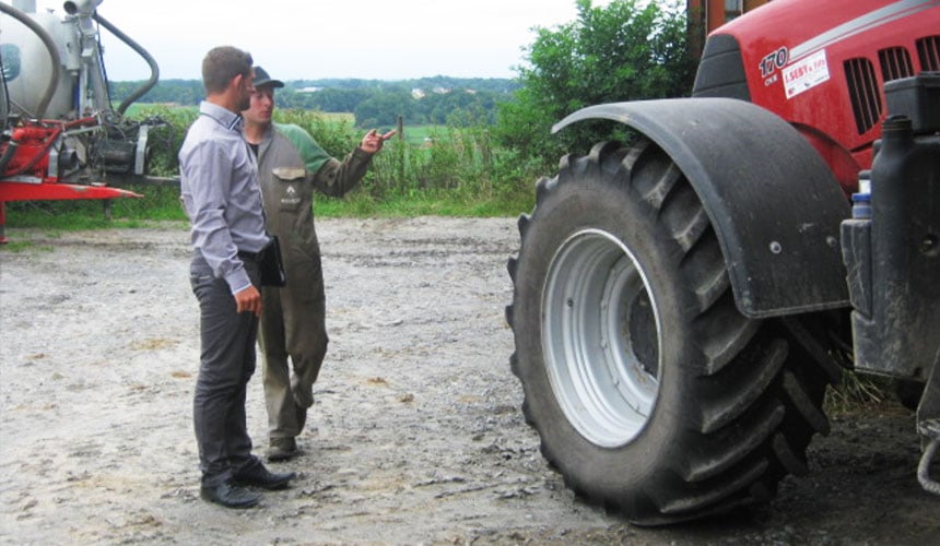 Une étude en amont avec votre expert en pneus agricoles peut optimiser votre achat