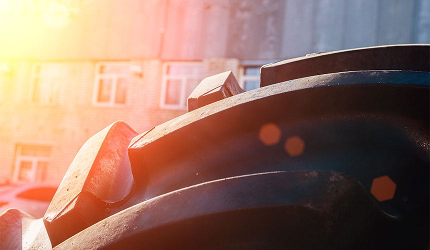 Les UV du rayonnement solaire altèrent la qualité de la gomme
