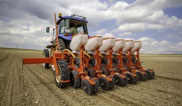 Quel pneu étroit choisir pour traiter les semis d’automne