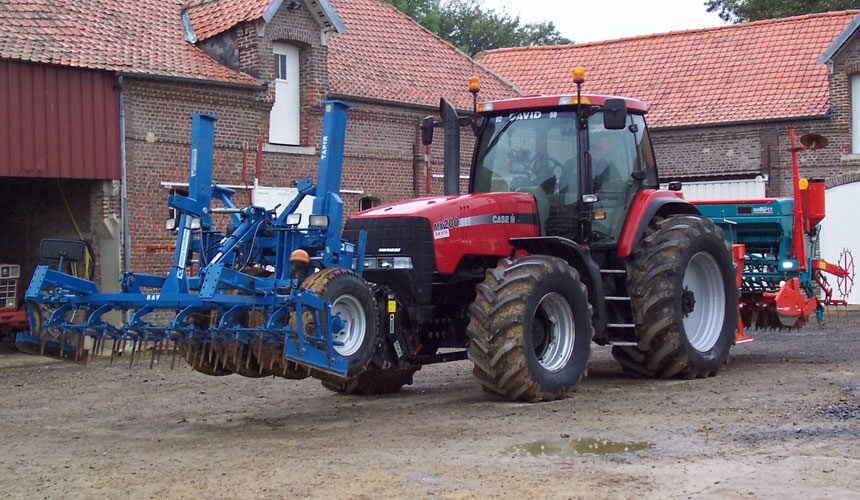 Quel pneu agricole permet de supporter plus de poids à dimension égale