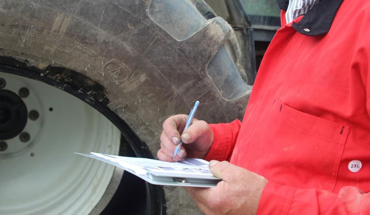 Contrôle des pneus agricoles