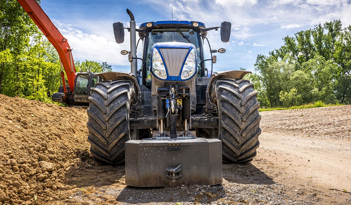 Utilisation de pneus agricoles en travaux publics